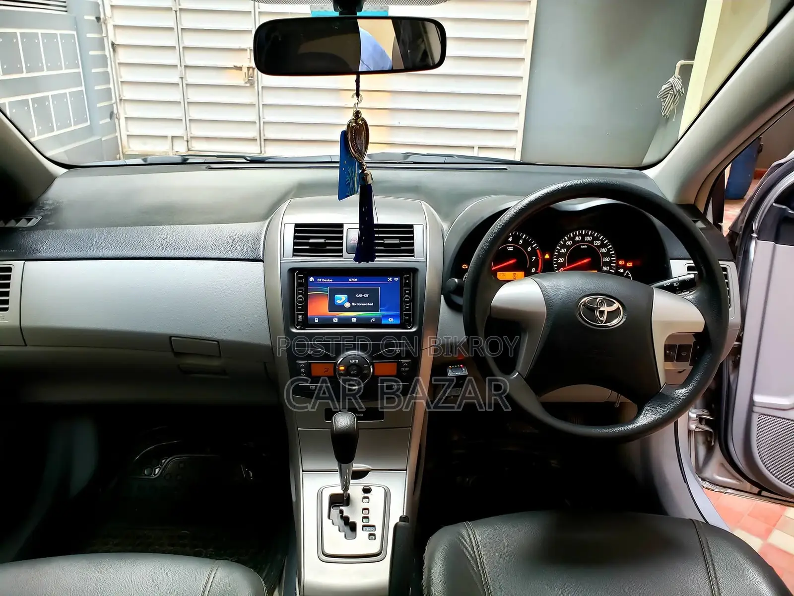 Toyota Axio X Extremely Fresh 2011