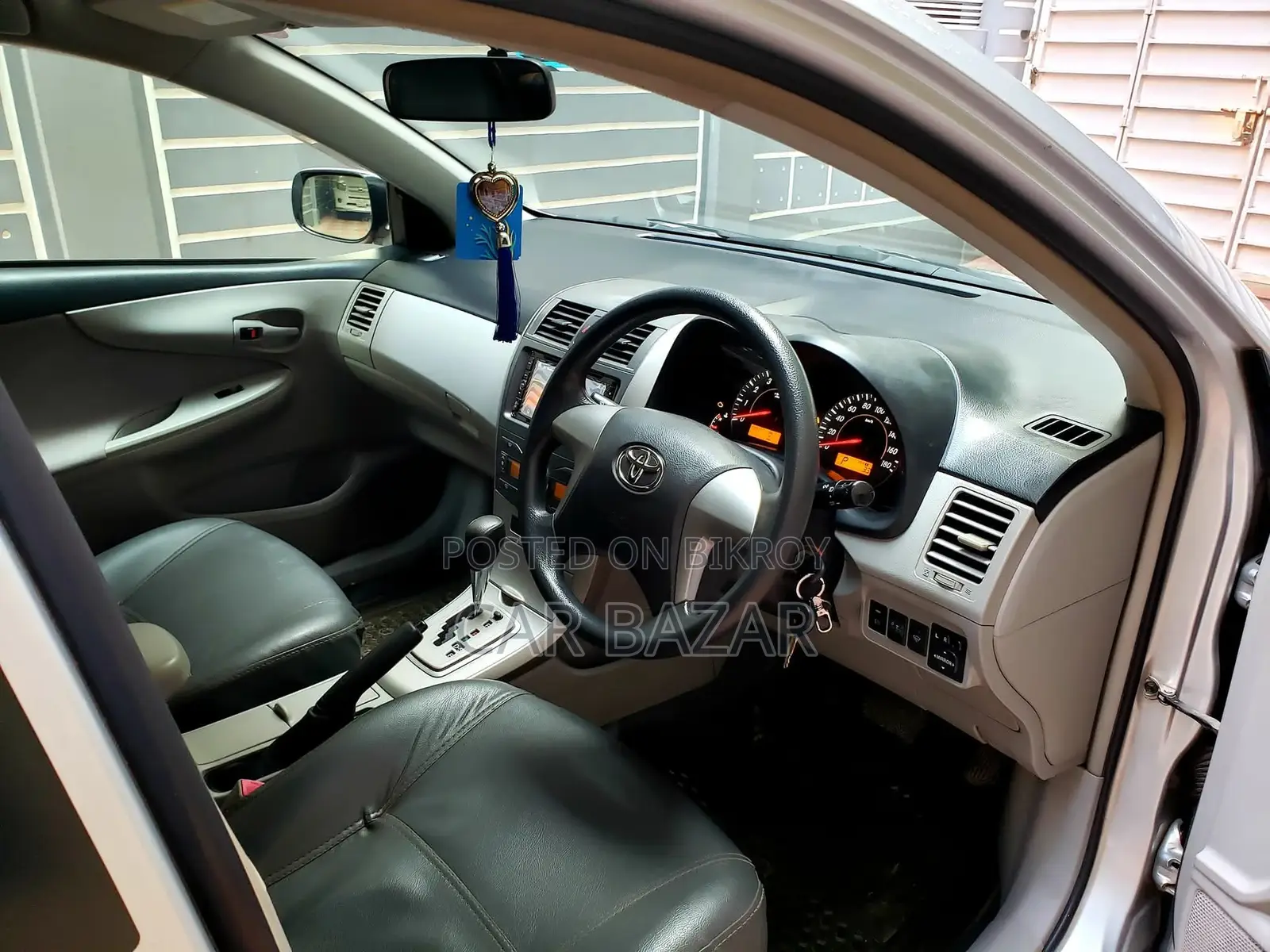 Toyota Axio X Extremely Fresh 2011