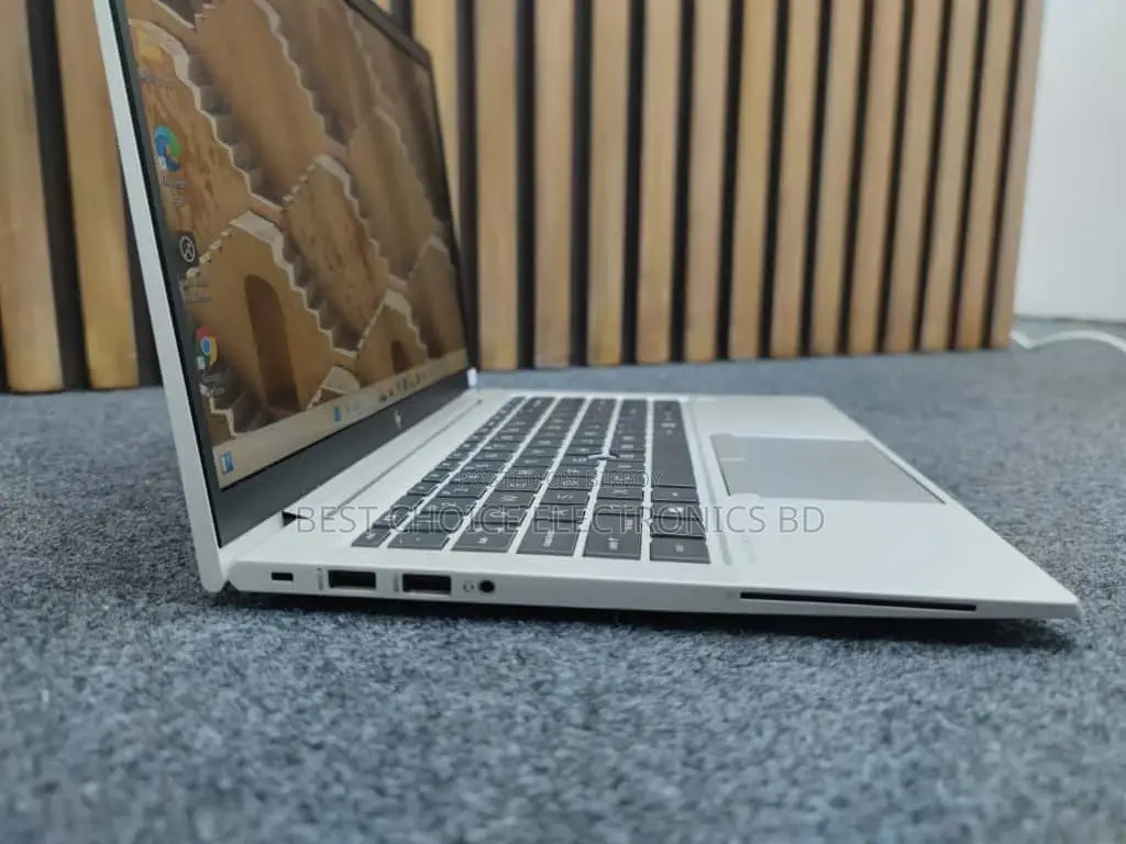 HP EliteBook 845 G8 Ryzen 5 Pro 5650 256GB SSD Laptop