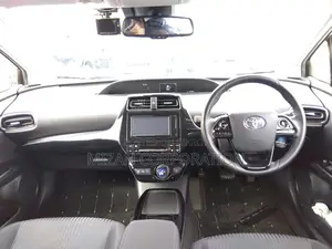 Toyota Prius 2020 Pearl