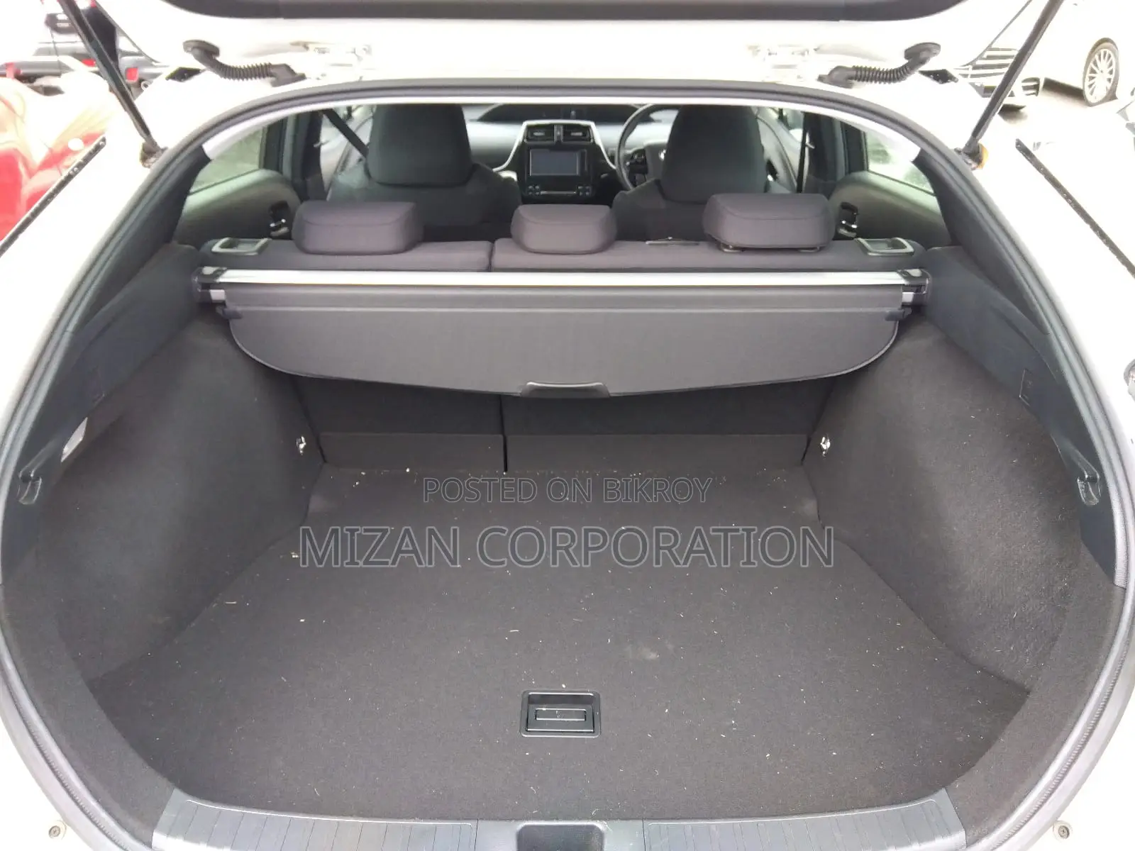 Toyota Prius 2020 Pearl
