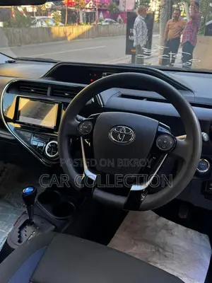 Toyota Aqua S Pearl hybrid 2020