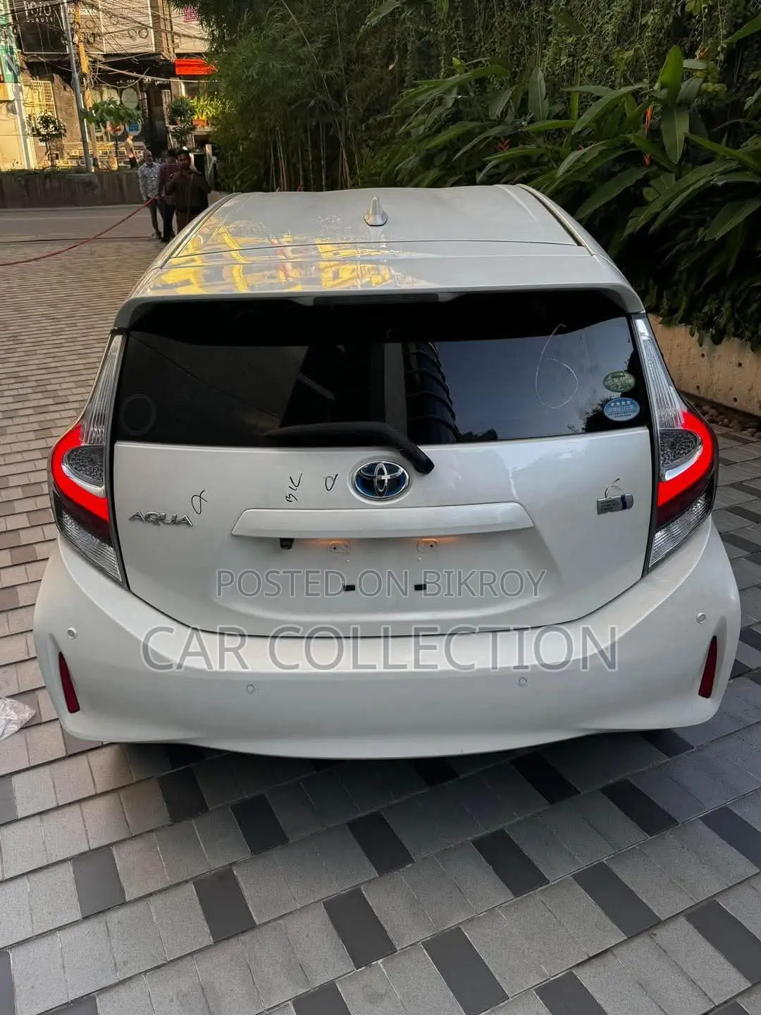 Toyota Aqua S Pearl hybrid 2020