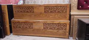NEW BED CANADIAN OAK VENEER. M # 384