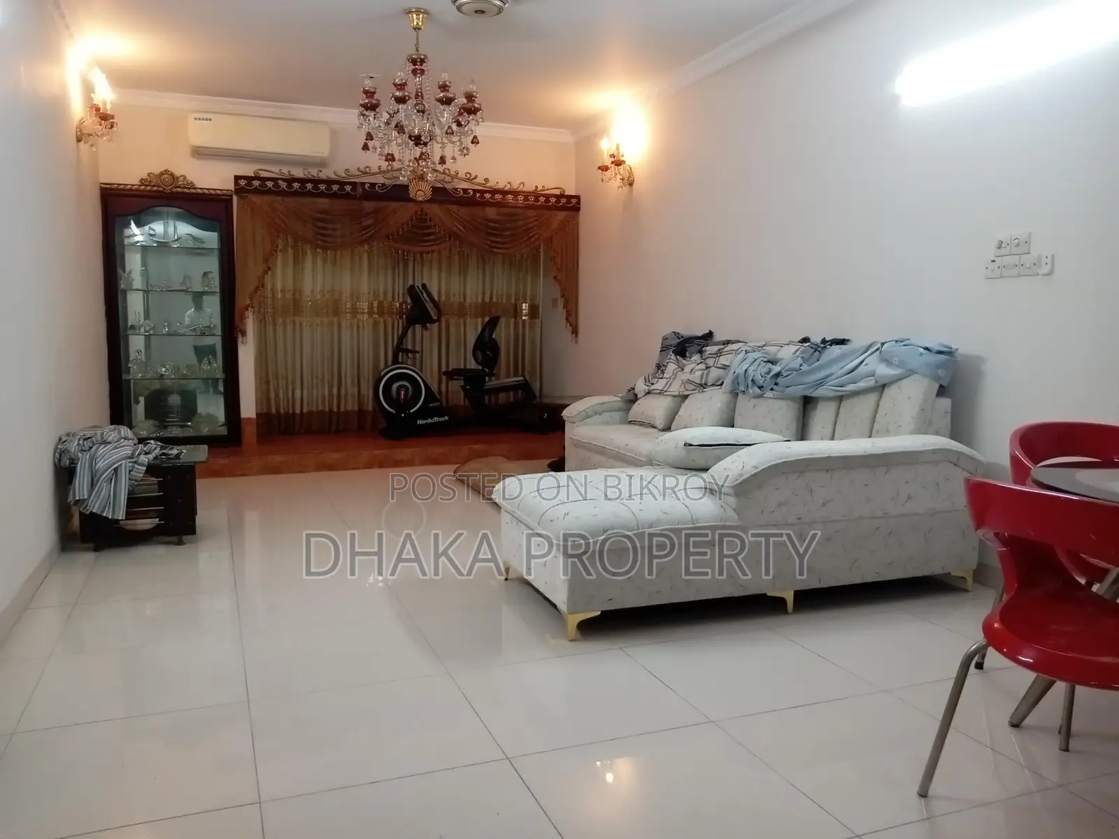 Exclusive Full Furnished Apartment Rent in Gulshan