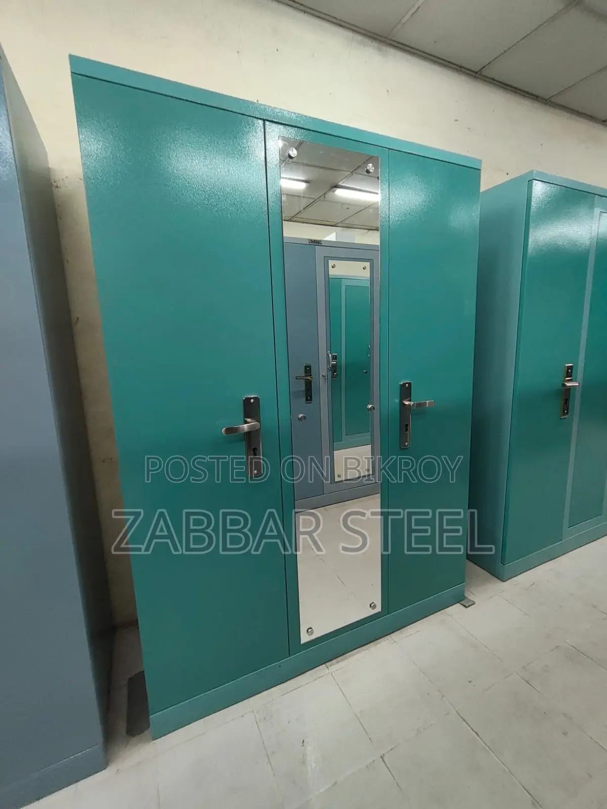 Steel Almirah | Three-Door Navana Steel Almirah — More space, less worry!