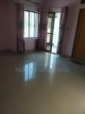 3-Bedroom, 4-Washroom, 3-Balcony Apartment with Drawing, Dining, and Parking