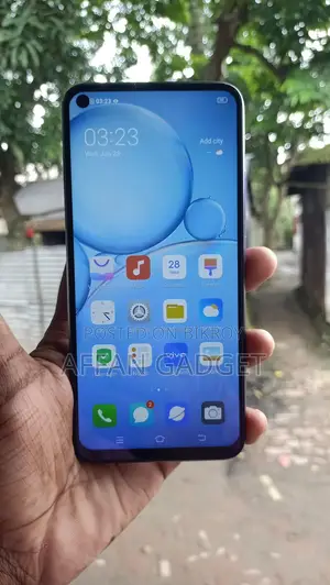 Vivo Y50 8/128 (Used)