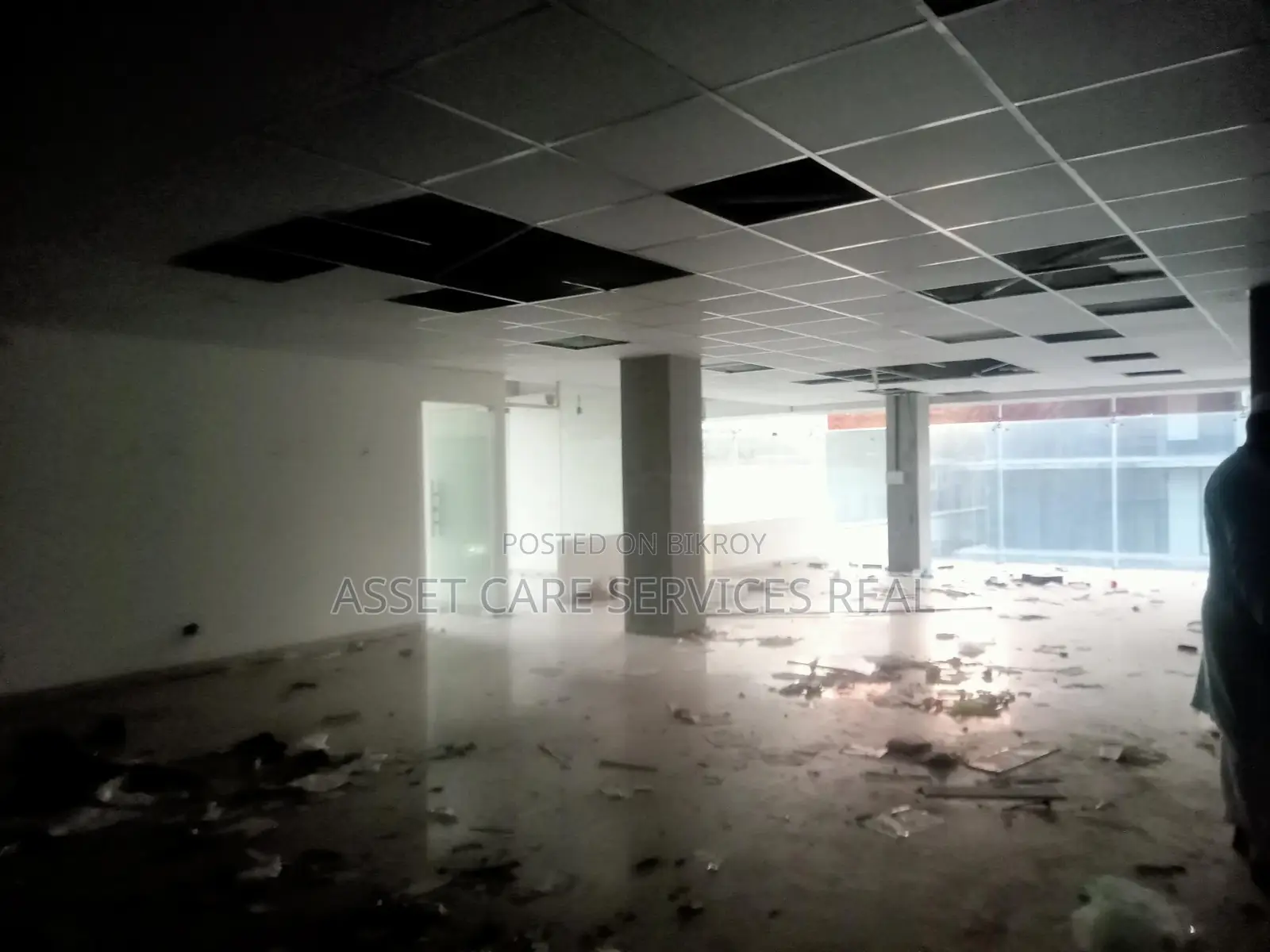 Beautiful Open Space Rent For Shop and restaurant
