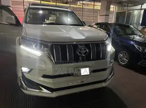 Toyota Prado Tx-L 7Seat Sunroof 2017