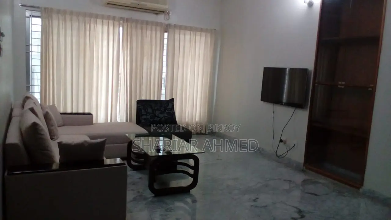 Fully Furnished 3Bedroom-2560 SqFt Apartment Rent In Gulshan 2