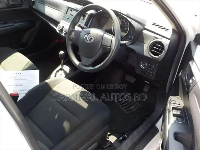 Toyota Axio EX NON-HYBRID 2021