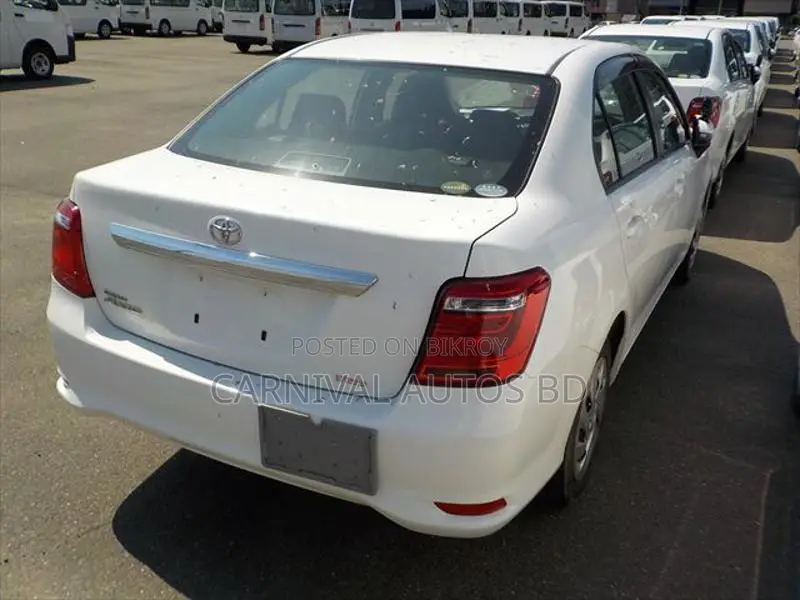 Toyota Axio EX NON-HYBRID 2021