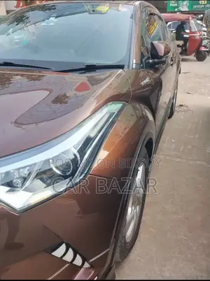 Toyota C-Hr 2017 Brown