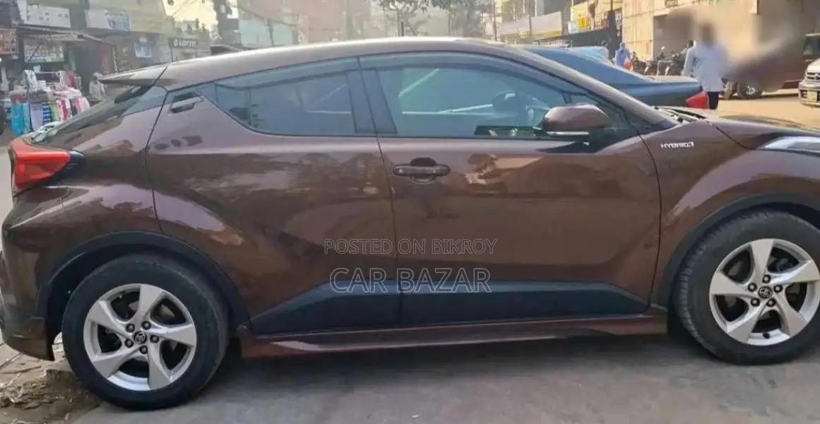 Toyota C-Hr 2017 Brown