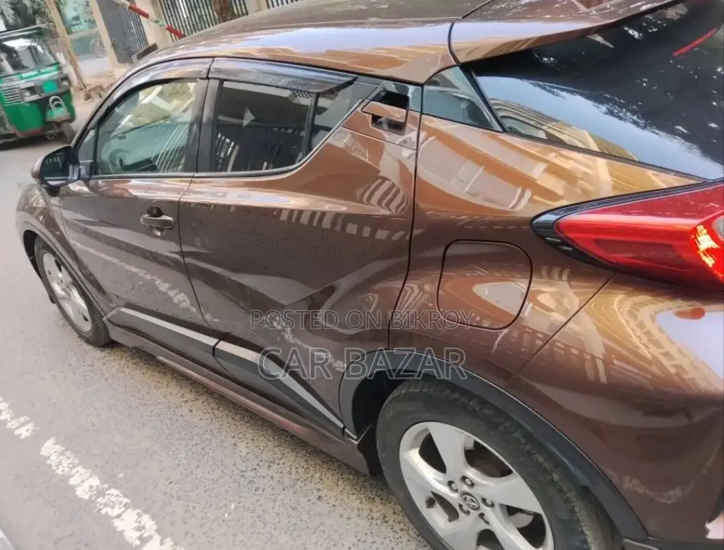 Toyota C-Hr 2017 Brown