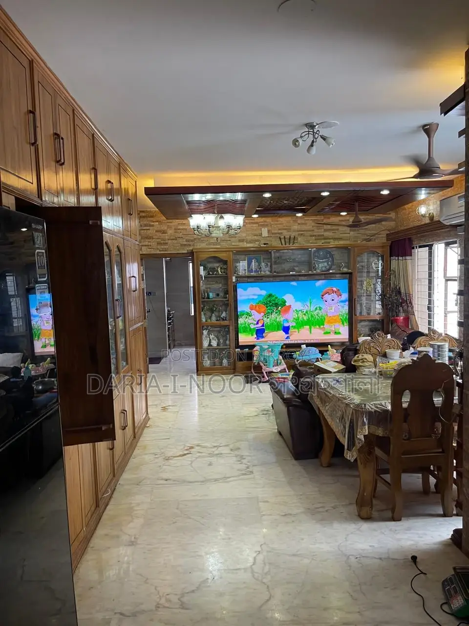 Oriental's Lake View 1860 SFT Flat in Dhanmondi with Titas Gas Connection