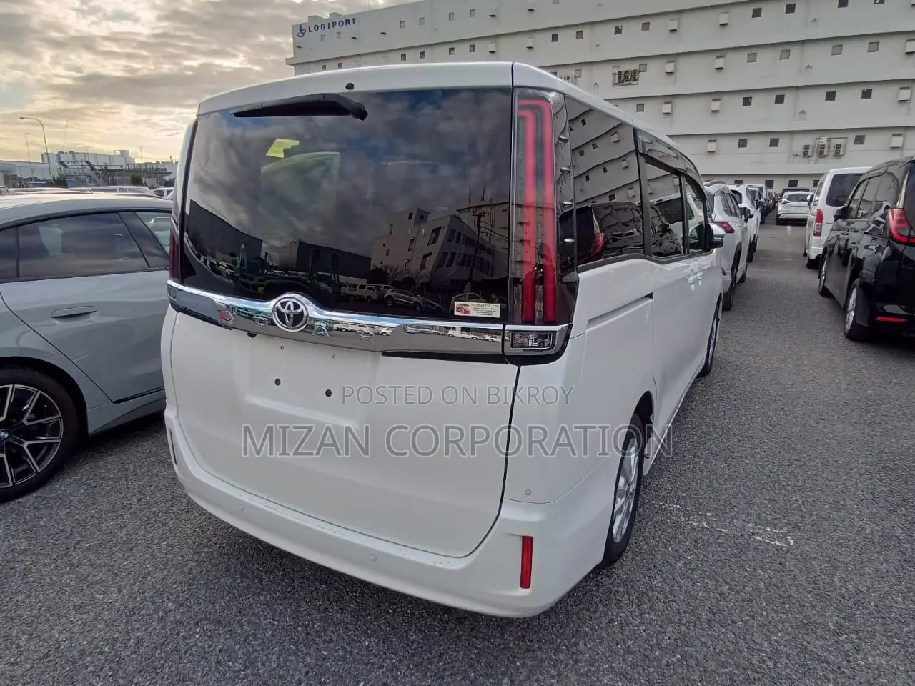 Toyota Noah G Package 2020