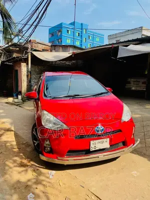 টয়োটা অ্যাকুয়া জি পুশ হাইব্রিড ২০১৪