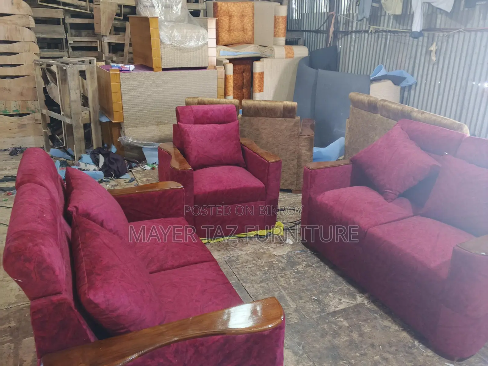 Buy Trendy Sofa Designs at Wholesale Prices