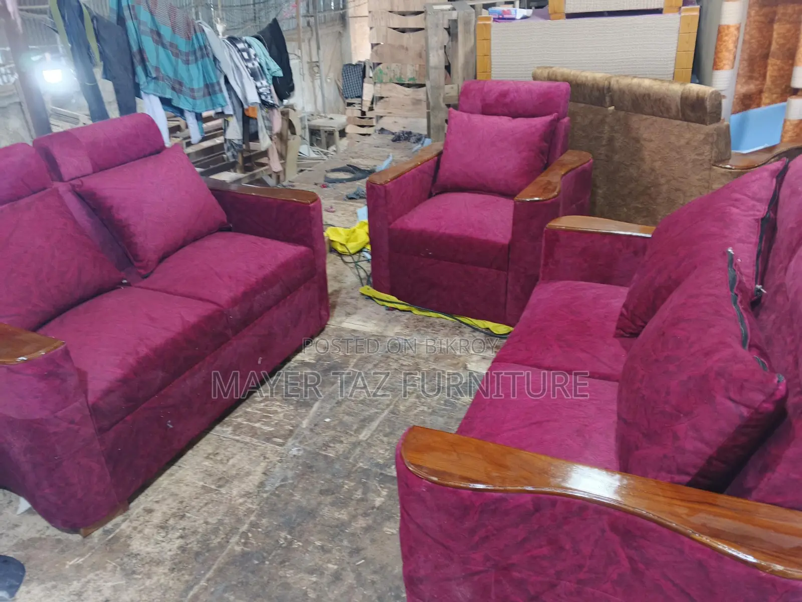 Buy Trendy Sofa Designs at Wholesale Prices