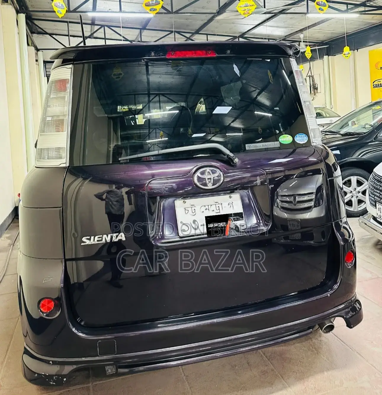Toyota Sienta 1.5 FWD 2012 Purple