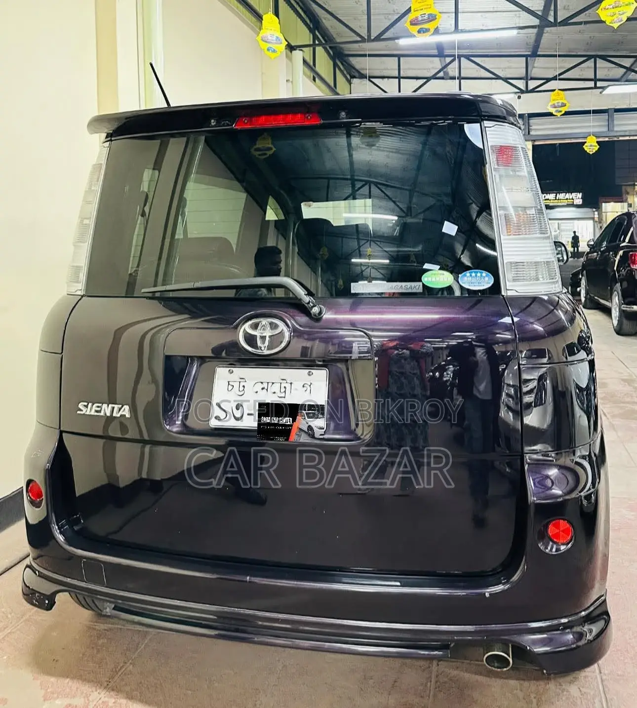 Toyota Sienta 1.5 FWD 2012 Purple