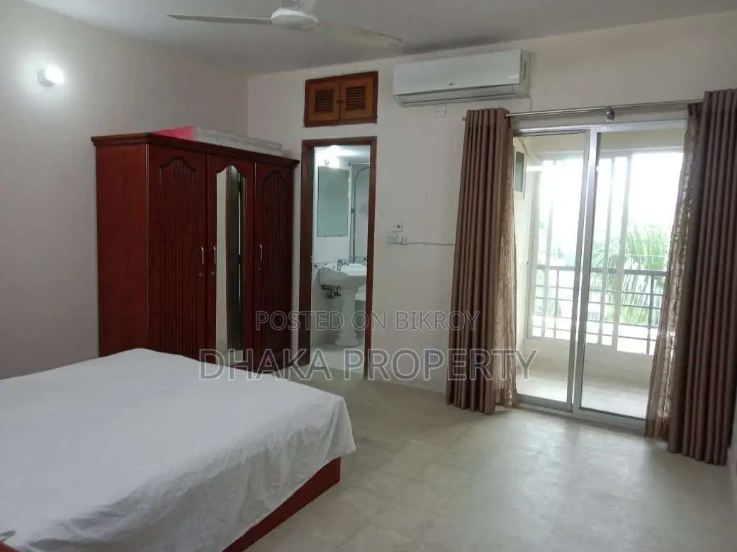 2500sqFt.Full Furnish 3Bed Apartment Rent At Gulshan