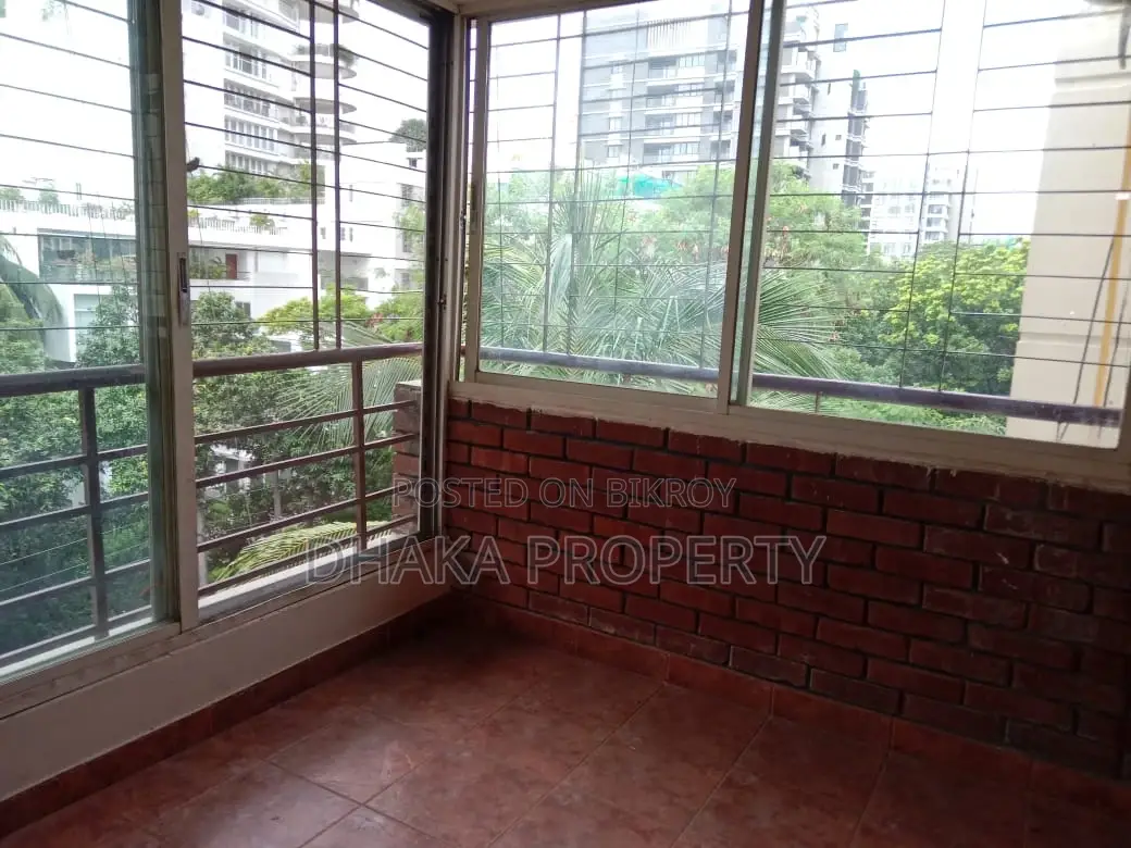 2500sqFt.Full Furnish 3Bed Apartment Rent At Gulshan