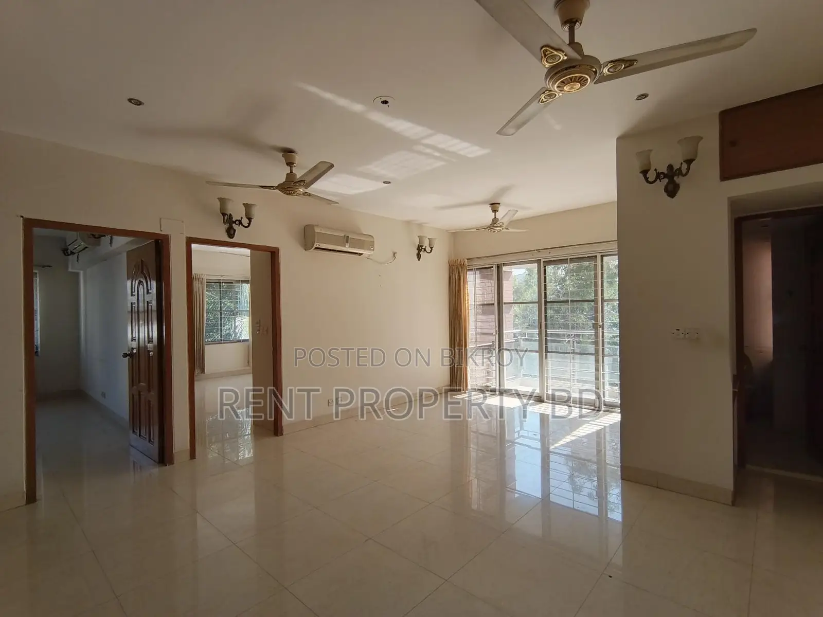 North Gulshan-2 Semi Furnished Apartment Rent