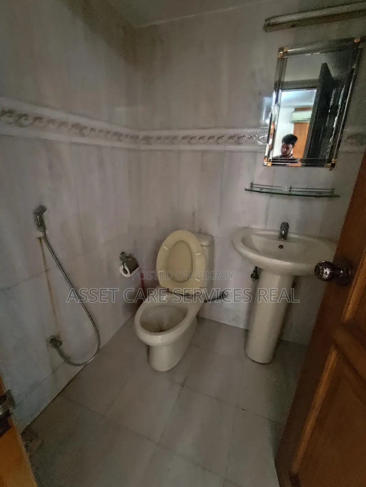 3Bed Excellent Fully-Furnished Apartment Rent In Gulshan