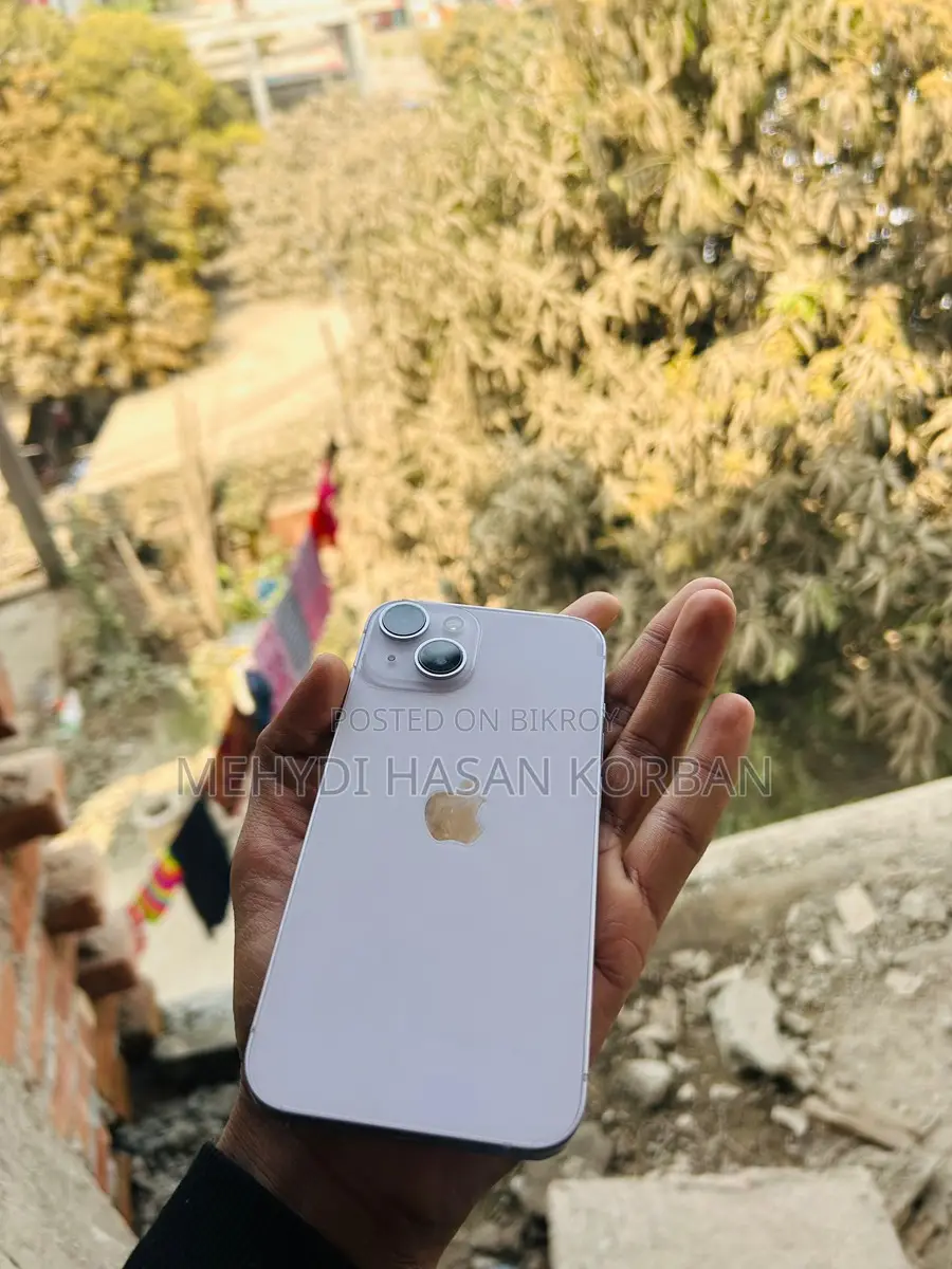 Apple iPhone 14 (Used)