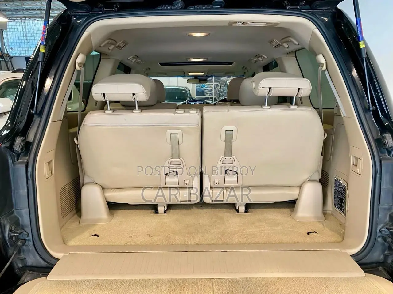 Toyota Land Cruiser V8 VX MINT CONDITION 2013
