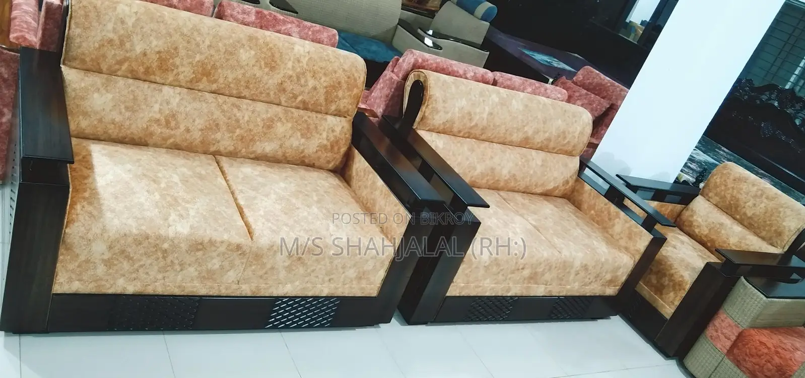 New double hata box sofa set