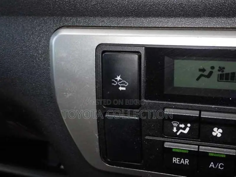 Toyota Hiace SUPER GL KEY START 2020