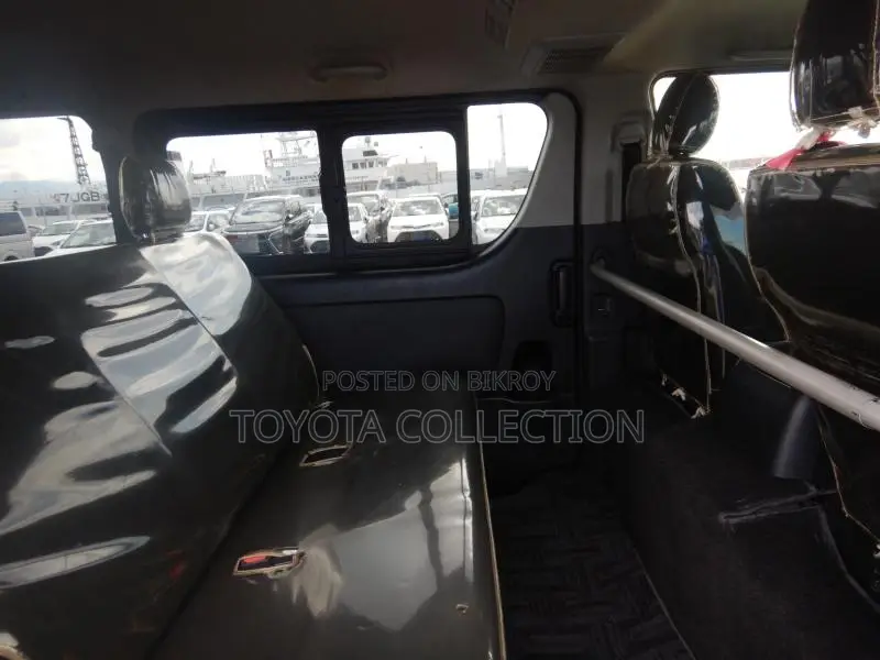 Toyota Hiace SUPER GL KEY START 2020