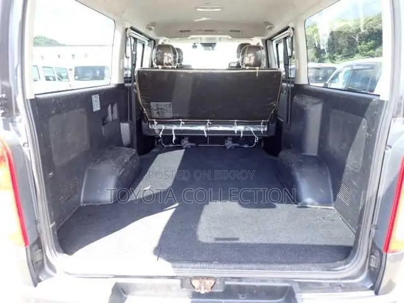 Toyota Hiace SUPER GL KEY START 2020