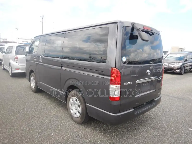 Toyota Hiace SUPER GL KEY START 2020