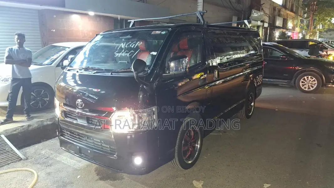 Toyota Hiace SUPER GL DARK PRIM 2 2023