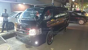 Toyota Hiace SUPER GL DARK PRIM 2 2023