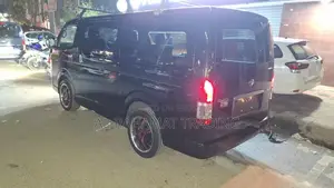 Toyota Hiace SUPER GL DARK PRIM 2 2023