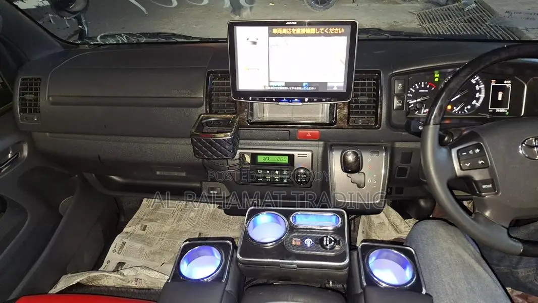 Toyota Hiace SUPER GL DARK PRIM 2 2023