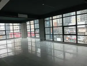 গুলশান-১ এ ১০০% বাণিজ্যিক ২৫০০ বর্গফুটের ওপেন স্পেস ভাড়ার জন্য