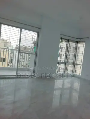 (Gym-Swimming pool) 2600-Sqft Luxurious Flat Rent at Banani