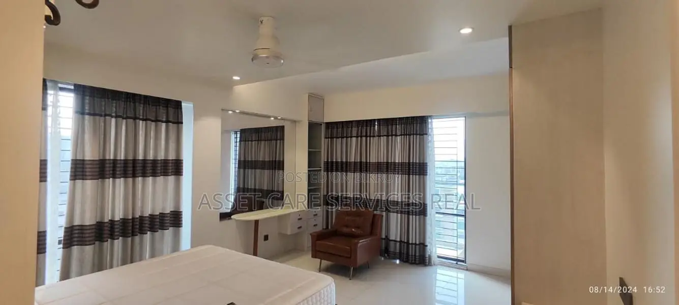 Luxurious 4Bed Furnished Apartment Rent Baridhara Diplomatic Zone