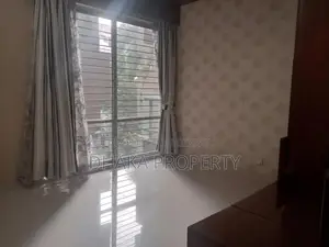 Semi Furnished 3-Bedrooms Nice Apartment Rent in Gulshan