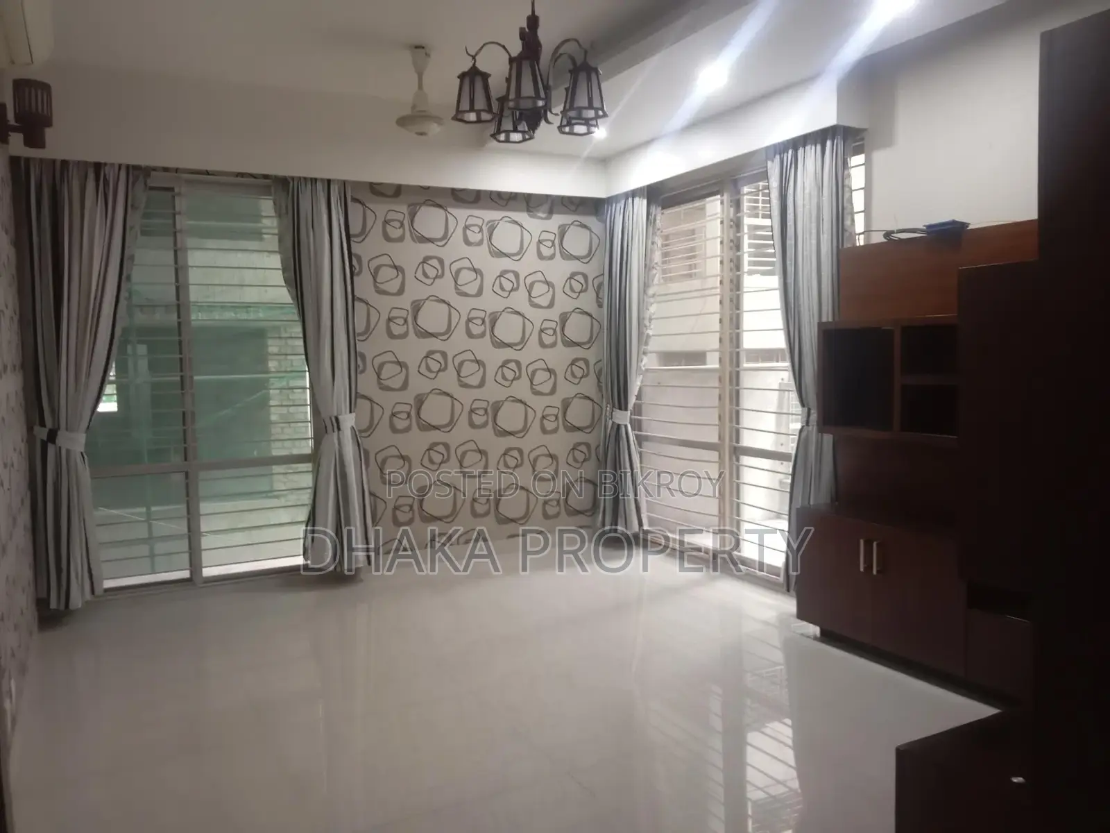 Semi Furnished 3-Bedrooms Nice Apartment Rent in Gulshan
