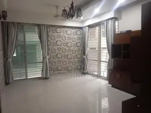 Semi Furnished 3-Bedrooms Nice Apartment Rent in Gulshan
