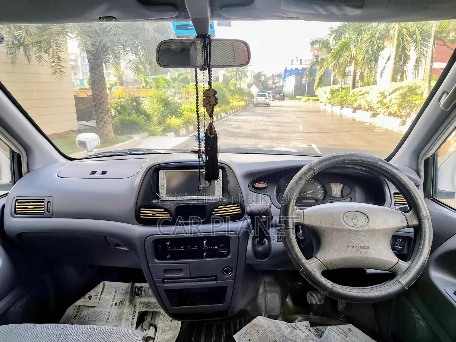 Toyota Noah GL-STANDARD ROOF 2006