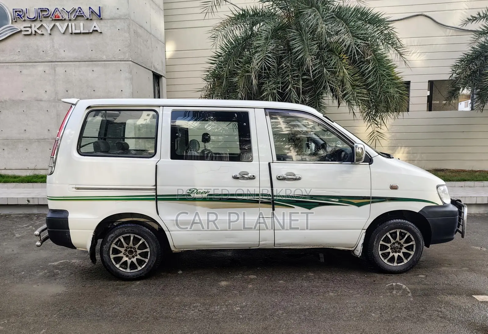 Toyota Noah GL-STANDARD ROOF 2006